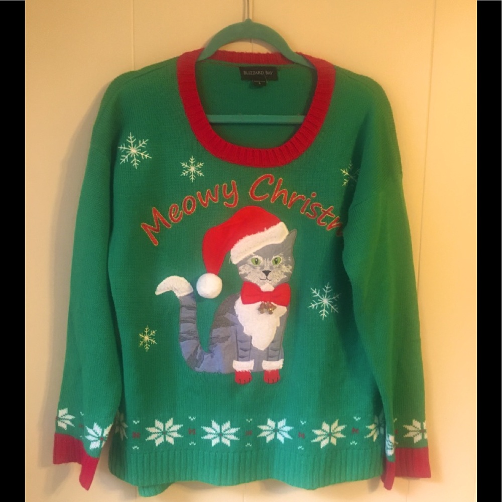 Christmas kitty sweater